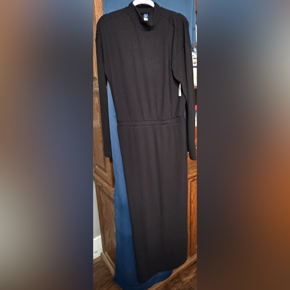 Old Navy Black Long Sleeve Dress